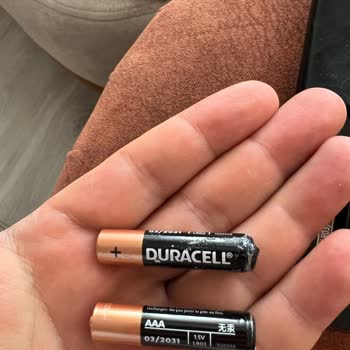 Duracell Pil Patlaması Kumandada Sıvı Yayılımı Ve Güvenlik Endişesi