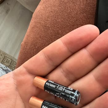 Duracell Pil Patlaması Kumandada Sıvı Yayılımı Ve Güvenlik Endişesi