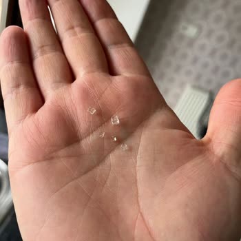 Doğal Oyun Hamurunda Cam Benzeri Kesici Parçalar Çıktı