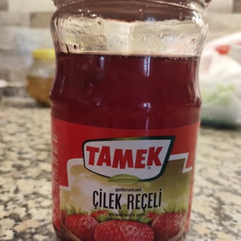 Tamek Çilek Reçelinde Sıvı Kıvam Ve Yetersiz Çilek İçeriği