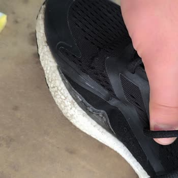 FLO Ayakkabı Değişimi Talep Ediyorum