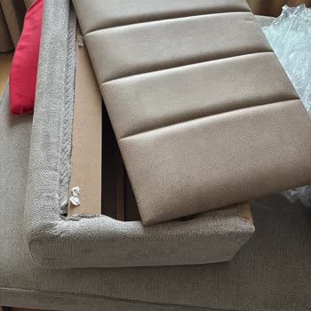 Kelebek Mobilya’da Kırık Kol Ve Sürekli Gecikmeler