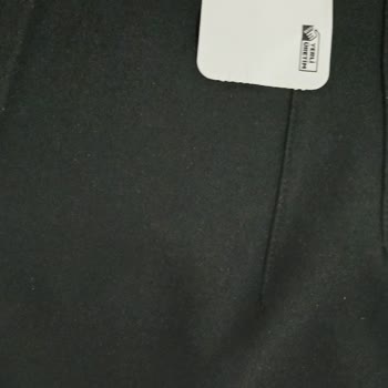 Giyilmiş Ve Tiftiklenmiş Pantolon Teslimatı