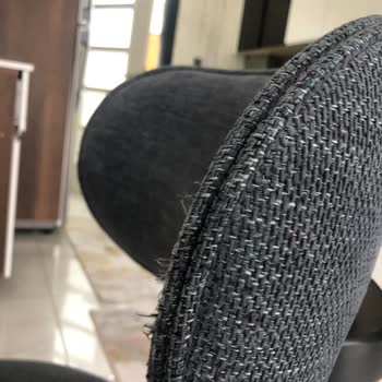 Trento Sandalyelerinde Tekrarlayan Dikiş Atma Problemi Ve Servis Ücreti Talebi