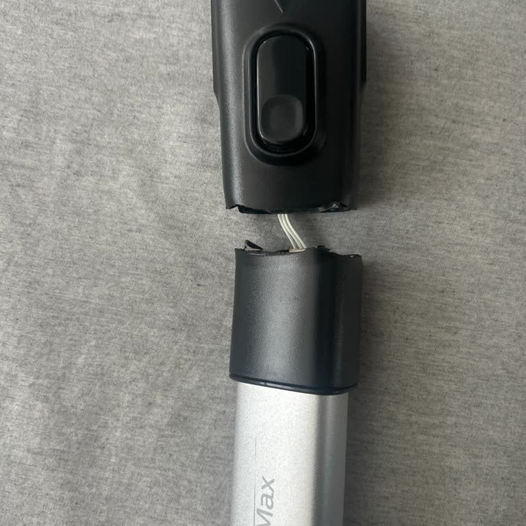 Garanti Kapsamındaki SpeedPro Max Süpürge Borusunun Kırılması Ve Ücretsiz Değişim Talebi