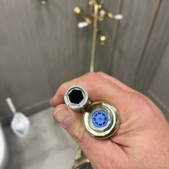 Kısa Sürede Kırılan Duş Başlığı İçin Garanti Kapsamında Değişim Talebi