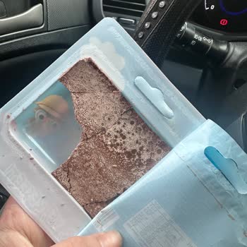 Ozmo Çikolatalarının Renk Ve Tat Sorunu Sağlık Endişesi Yaratıyor