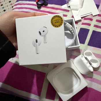 Hepsiburada Üzerinden Gerçek Olmayan Airpods Teslimatı: Satıcıdan Saygısız Cevap Ve İade Talebi