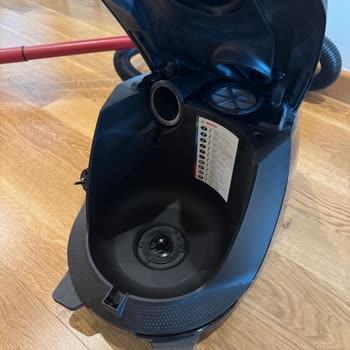 Bosch Serie 8 Süpürgenin Yıldız Dişli Kırılması Garanti Kapsamında Ücretsiz Değiştirilmeli