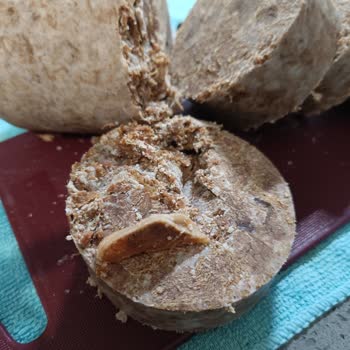 Maret Dana Kavurma İçinde Gizli Kemik Parçası Gıda Güvenliğini Tehdit Ediyor