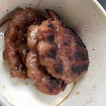 Köfte Paketinde Yalnızca Üç Köfte Olması Müşteri Güvenini Sarsıyor