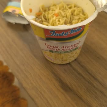 İndomie Tavuk Aromalı Noodle’da Yanlış Sos Paketi