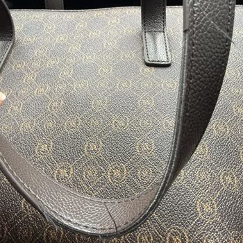 Vakko Çantam Deri Kulpları Soyuldu, Ücretsiz Onarım Veya Değişim İstiyorum