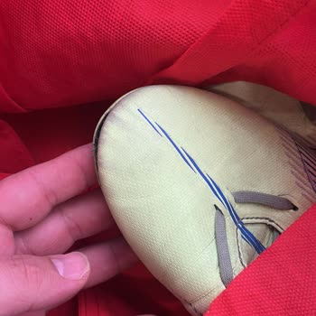 Puma Botunun Dikiş Açılması Ve Mağazanın Fiziksel İnceleme Yapmaması