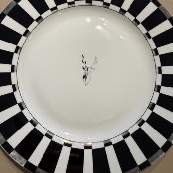 Karaca Yemek Takımının Desen Çıkma Garantisi Bozuldu Değişim Veya İade Talep Ediyorum