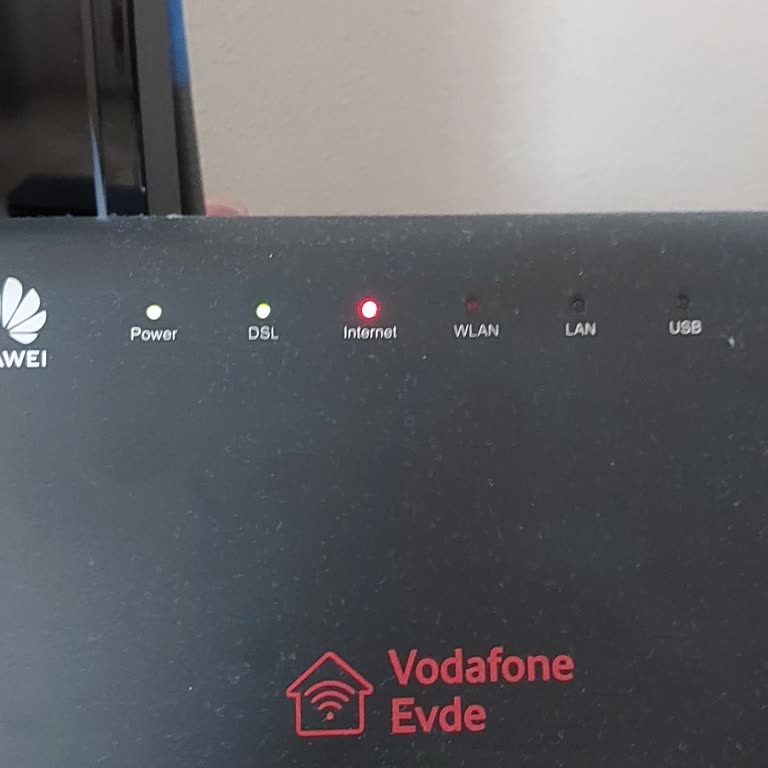 Altyapı Desteklenmediği İçin İnternet Kesildi Ve Bilgilendirme Yetersiz