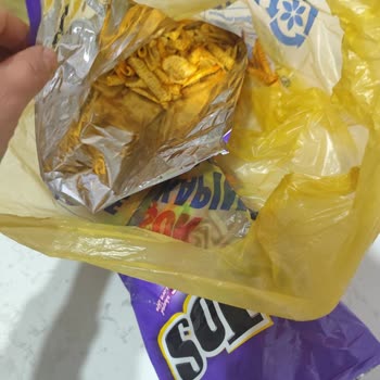 Patos Rolls Ürününde Bayatlık Ve Sos Eksikliği, Yeni Ürün Talebi