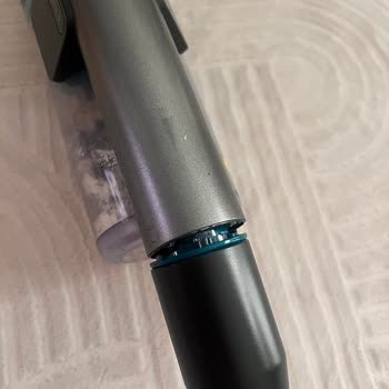 Philips Aqua Plus 8000 Süpürge Kısa Sürede Plastik Parça Kırıldı Ve Garanti Talebi