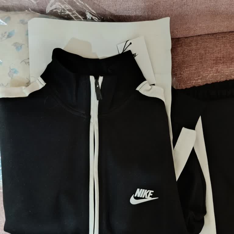 Yanlış Ürün Gönderimi, Cevapsız Satıcı Ve 1800 TL İade Talebi