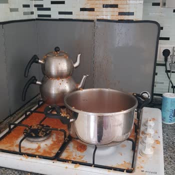 Kapağın Patlaması Güvenliğimizi Tehlikeye Attı Ve Servis Çözümü Bulunamadı