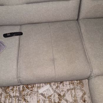 İstikbal'den Alınan Yatak Ve Koltukta Çıkarılamayan Sarı Lekeler Ve İade Talebi