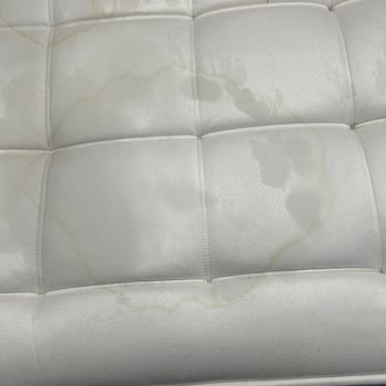 İstikbal'den Alınan Yatak Ve Koltukta Çıkarılamayan Sarı Lekeler Ve İade Talebi