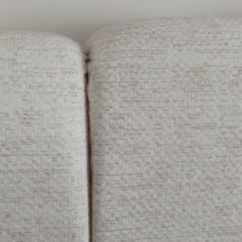 Marvel Koltuk Ve Baza Üzerindeki Çoklu Kusurlar Ve Hatalı Servis, Ücretsiz Değişim Talebi