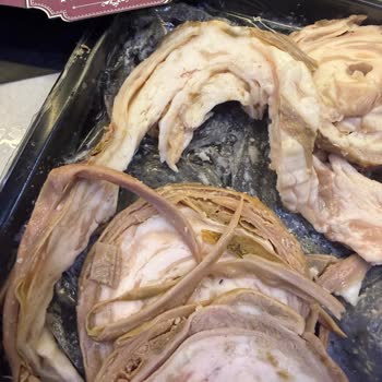 Hazır Kokoreçte Anormal Görünüm Ve Sağlık Riski