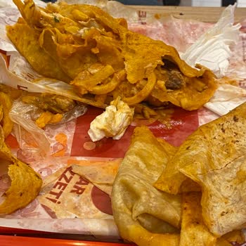 Mogaf Hatay Döner Döner İçermeyen Menü ve Alaycı Personel Tutumu