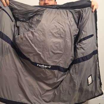 Cacharel Montumun Su Geçirmez Özelliği Gerçekleşmedi Ve Değişim Talebi