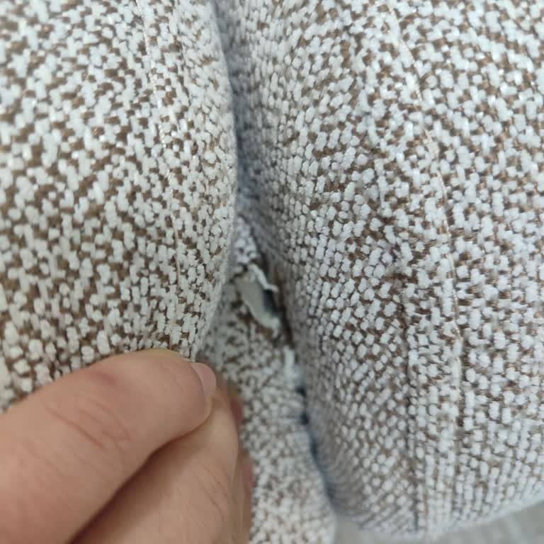 Rapsodi'den Yırtık Koltuk Takımı İçin Değişim Talebi