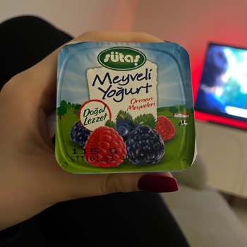 Sütaş Meyveli Yoğurtta Şişkin Ambalaj Ve Eksik Son Kullanma Tarihi
