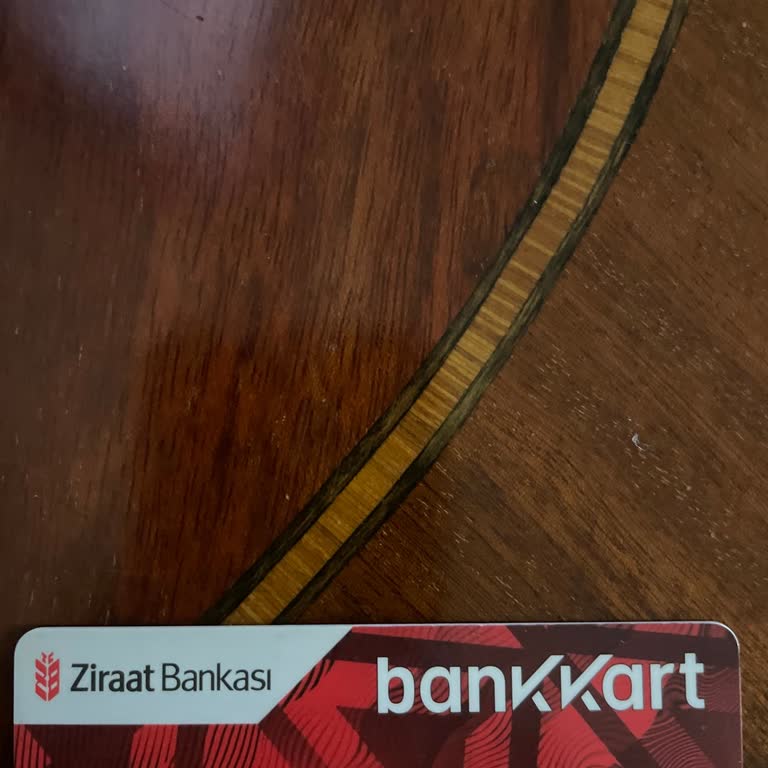 Ziraat Bankası Kartımda Üç Yıldan Sonra Aniden 170 TL Aidat Kesildi