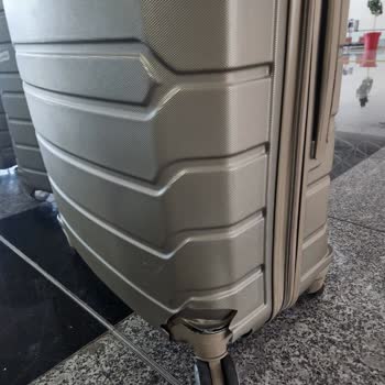 Kırık Valiz Ve İmzasız Teslimat Nedeniyle Tazminat Talebi