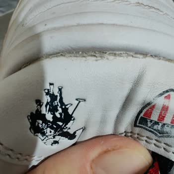 FLO Ayakkabı Mağazasında Garanti Kapsamındaki Ayakkabı İade Reddi Ve Otomatik Ret Sorunu!