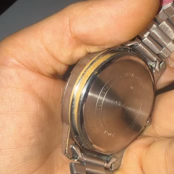 N11 Casio Saatin Kasa Kenarlarında Erken Soyulma Ve Orijinallik Şüphesi!