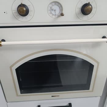 Fırın Arızası Ve Servis Gecikmesi, Çalışanın Saygısız Davranışı