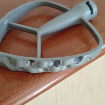 Arçelik Garanti Süresi Dolmadan Çiğköfte Aparatındaki Soyulma ve Servisin Kaba Tutumu