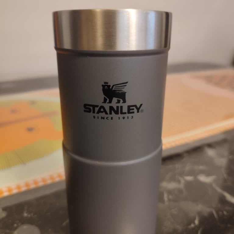 Stanley Kapak Hatası Nedeniyle Sıcak Çay Patlaması Ve Yanma