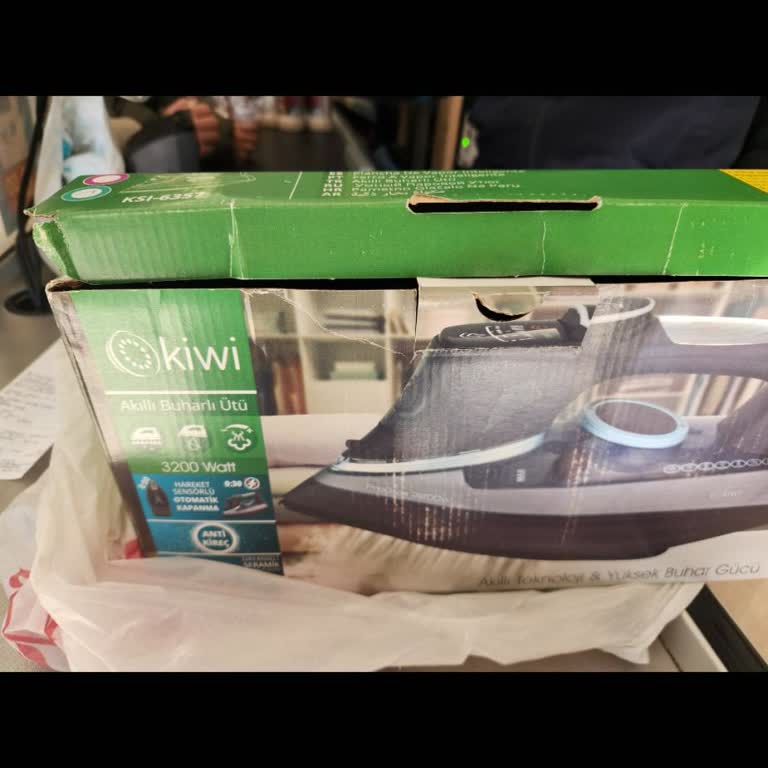 Defolu Ütü Ve Yanıtsız Müşteri Hizmetleri