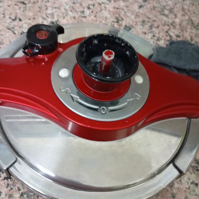 Schafer Düdüklü Tencere Kapağı İçin Yedek Parça Ve Yetkili Servis Talebi