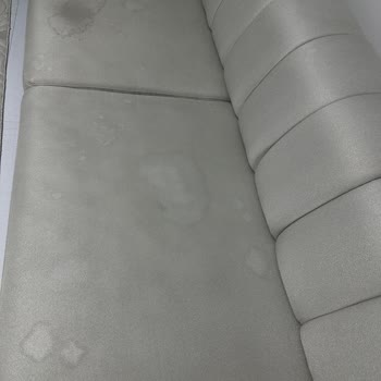 Tek Üçlü Koltukta Sürekli Leke Sorunu Ve Üretim Hatası