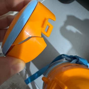 Disney Stitch Temalı Çelik Mataranın Kapağı İlk Kullanımda Kırıldı