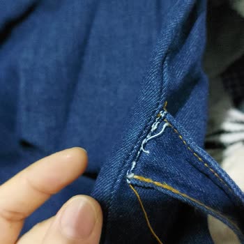 Defolu Trençkot İçin Ücret İadesi Ve Değişim Talebi