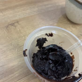 Özel Talebim Göz Ardı Edildi Ve Çikolatalı Suflede Yabancı Madde Bulundu