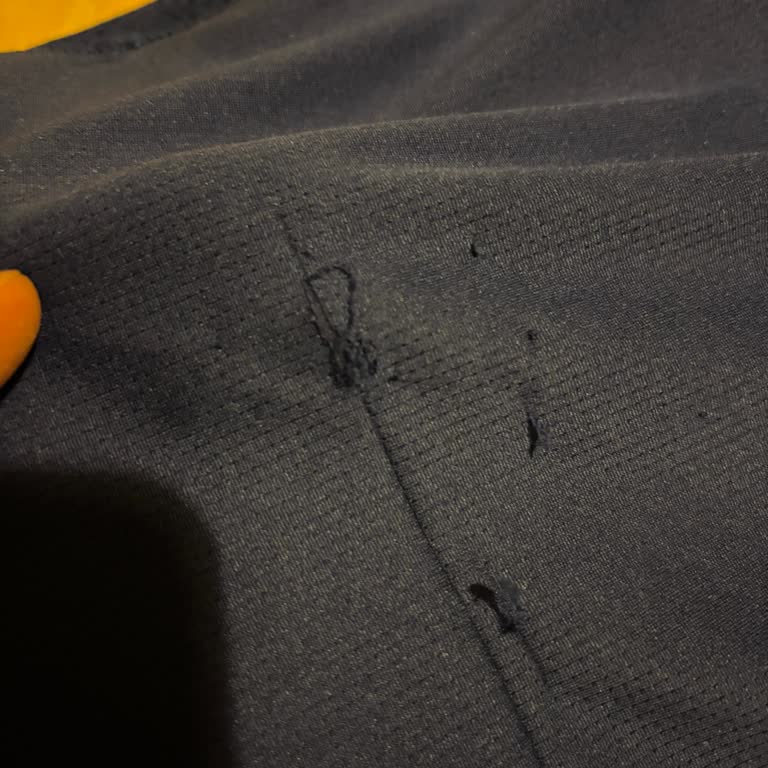 Adidas İzmit Outlet Center'da Satın Alınan T-shirt İlk Yıkamada Deforme Oldu Ve İade Reddi