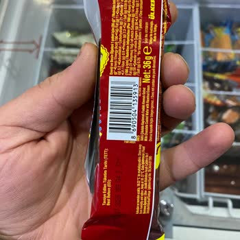 Ülker Çikolatalı Gofretten Bozulmuş Tat Ve Sağlık Endişesi