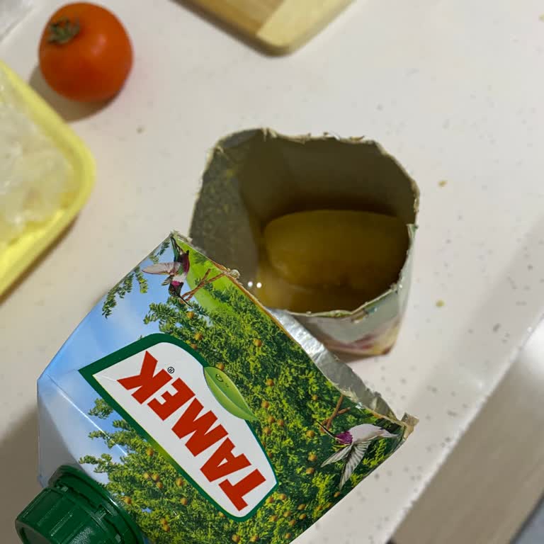 Tamek Şeftali Nektarında Patates Boyutunda Yabancı Parça Ve Gıda Zehirlenmesi