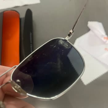 Garantili Rayban Gözlüğümde Cam Soyulması Müşteri Hatası Olarak Red Edildi