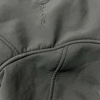 2as Kumaşındaki Belirgin Buruşmalar Nedeniyle Montun Değişimi Talebi